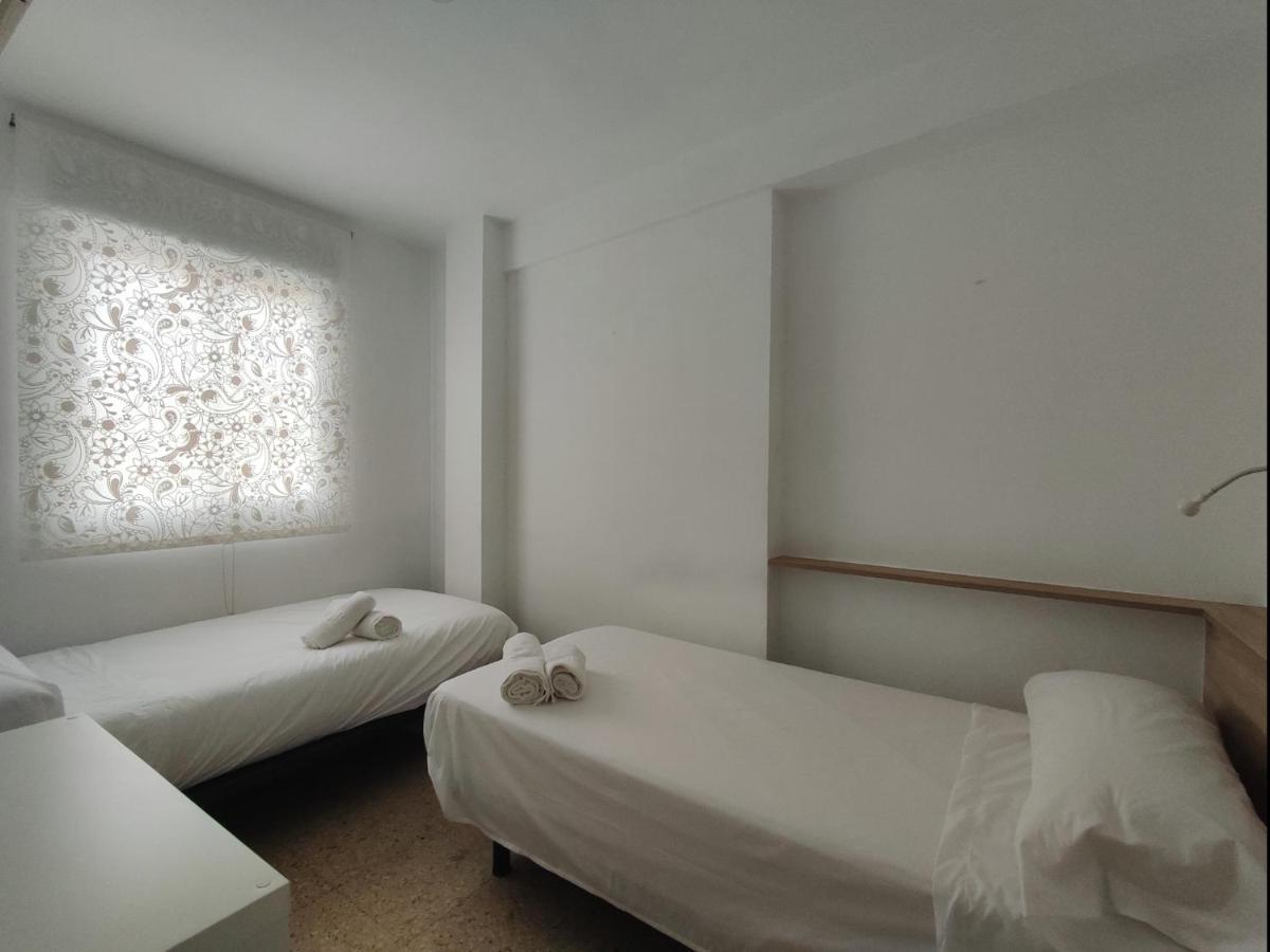 Ferienwohnung Casa Hiniesta.Amplia Y Luminosa.Perfecta Familias! Sevilla Exterior foto